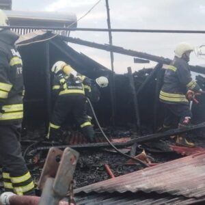 erzincanda iki katli evde yangin yGap7XFP