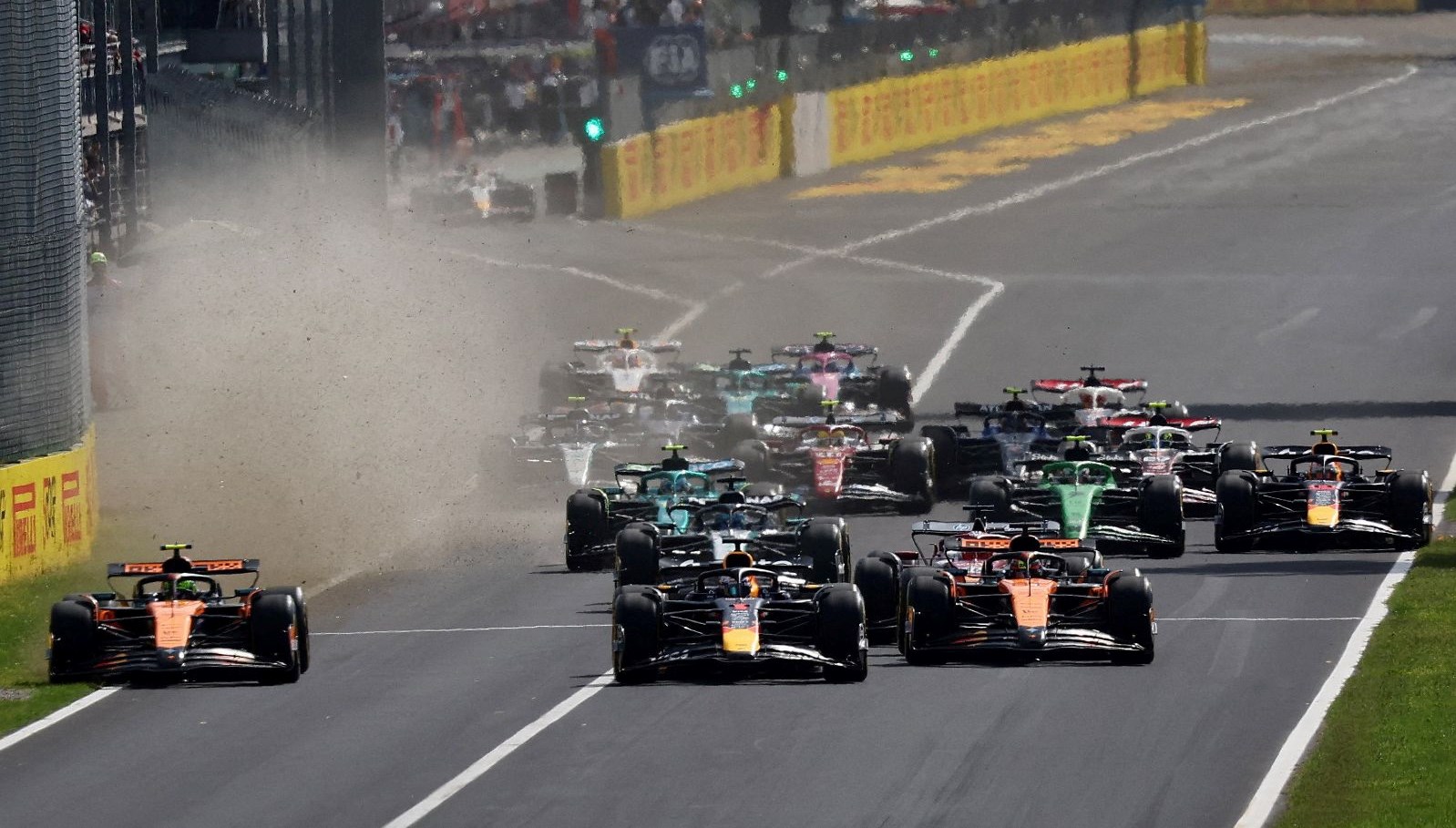 formula 1 italya gpsinde kazanan verstappen rdW7QdqB