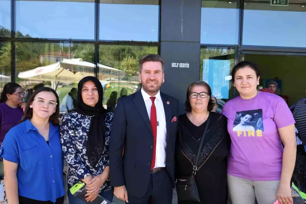 tavas belediyesinden kadinlara ucretsiz yuzme kursu F6DsKSDS