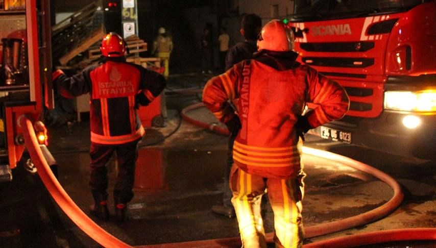 bursada yangin 2 baraka kule dondu t7W1GRKf