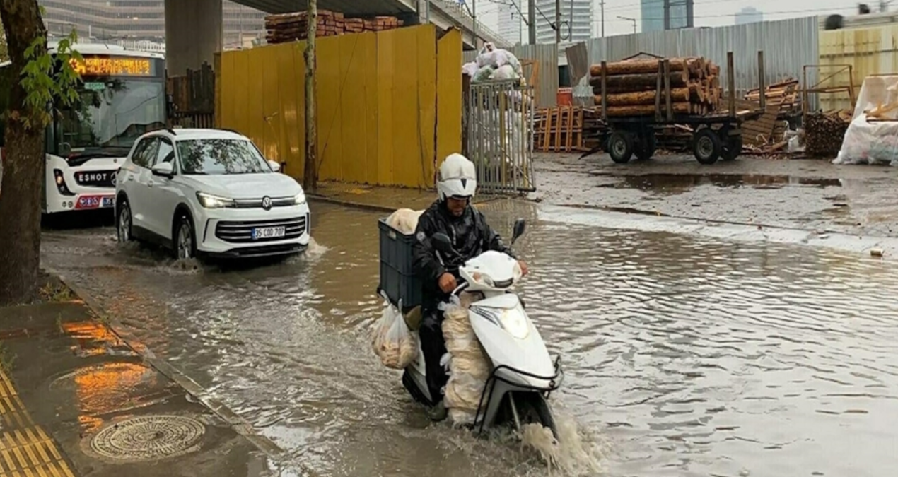 izmir saganak altinda en cok yagisi dikili aldi baMS4pkS