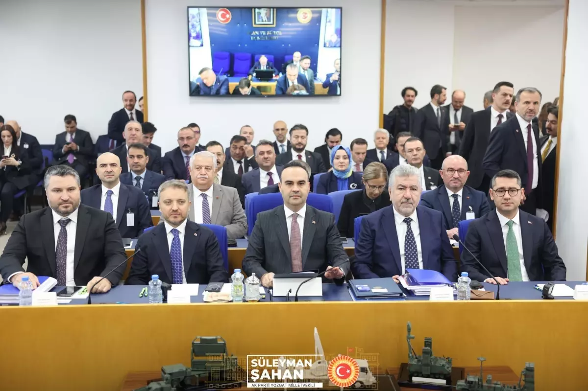 bakan kacir turkiye ekonomisi kesintisiz buyumesini 20 ceyrektir surduruyor psMfwdDf.jpg