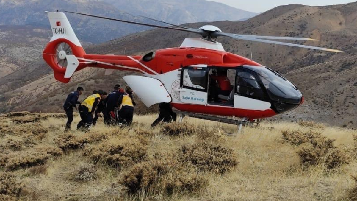 malatyada ucuruma yuvarlanan kisi kurtarildi gMh3jyOm.jpg