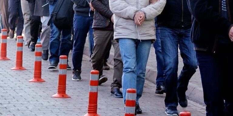 hatayda-dronlar-tespit-etti-37-duzensiz-gocmen-yakalandi-NTRkPxTV